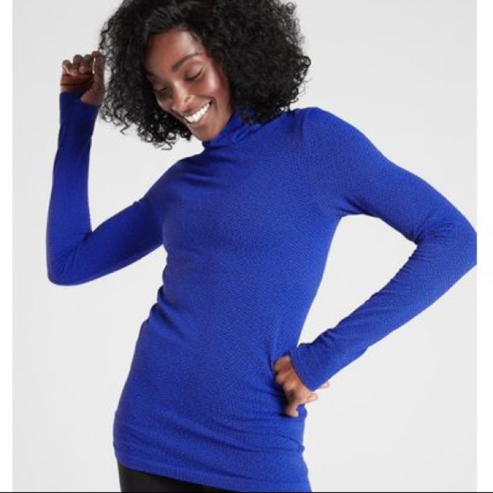 Athleta Flurry base-layer turtleneck. XS. Royal and black, thumb holes